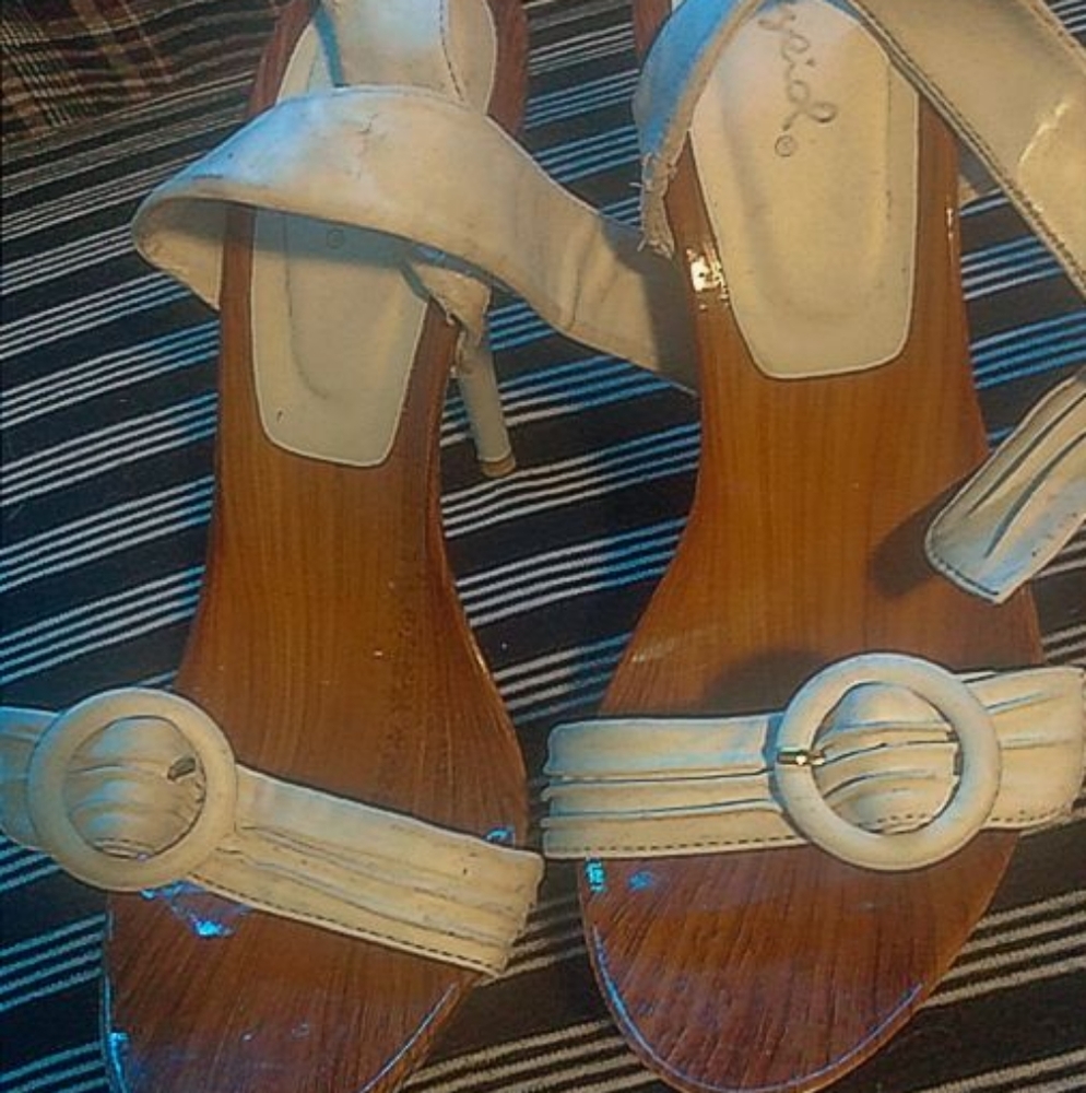 Confy stylish heels